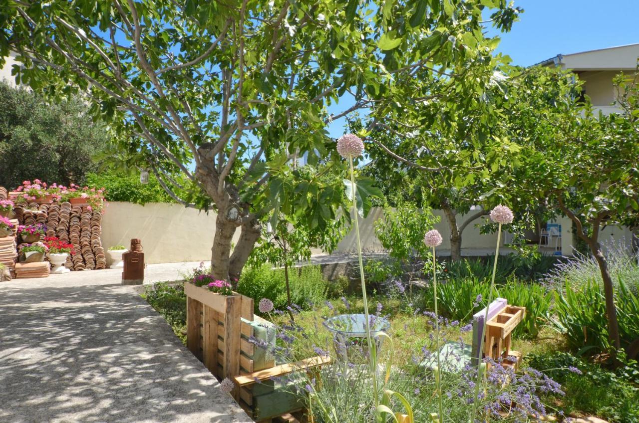 Lavender Garden House Villa Rogoznica  Luaran gambar